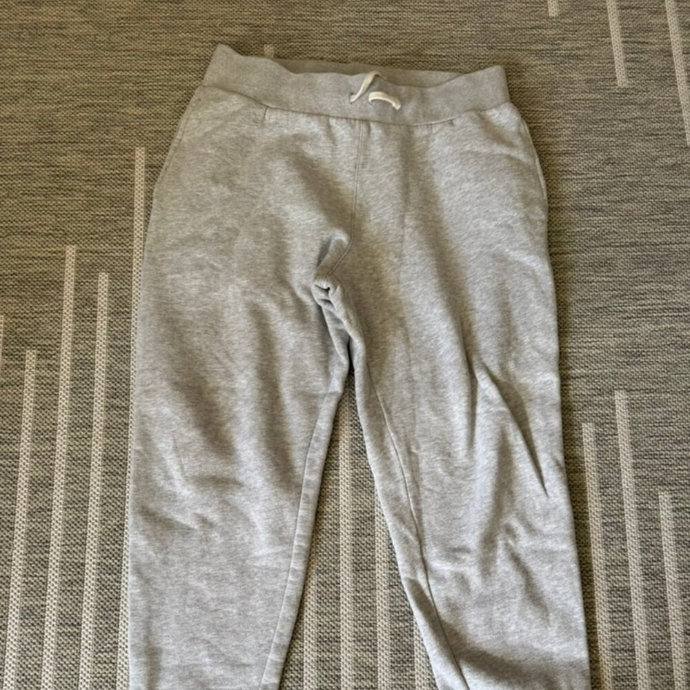 CLOSEOUT: Lands' End Serious Sweats Gray Joggers (M / 32-34 Waist)